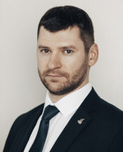 Ахмадиев Адель