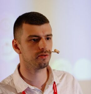 Богданов Денис