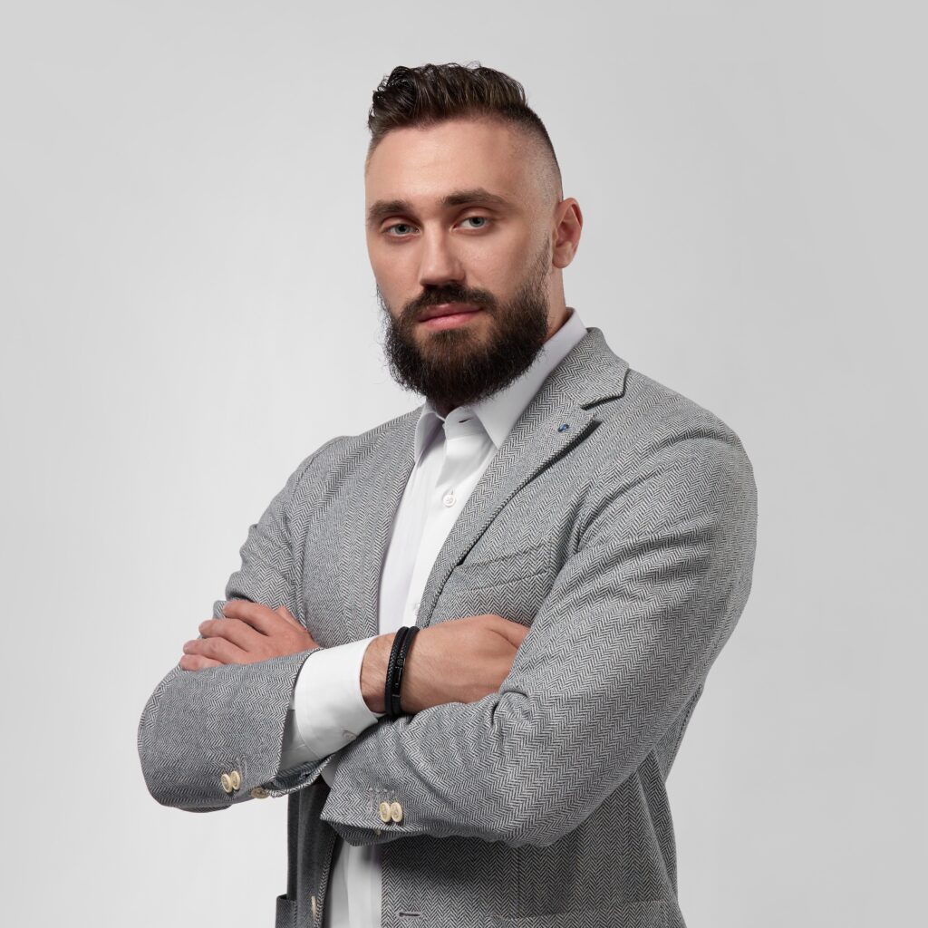 Кучеров Ярослав Владимирович