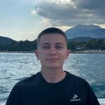 Сурова София